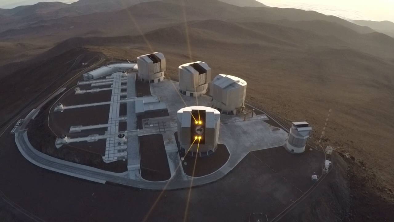 Телескоп VLT