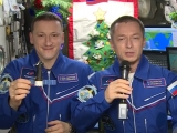 Поздравление экипажа МКС-64 с Новым годом!